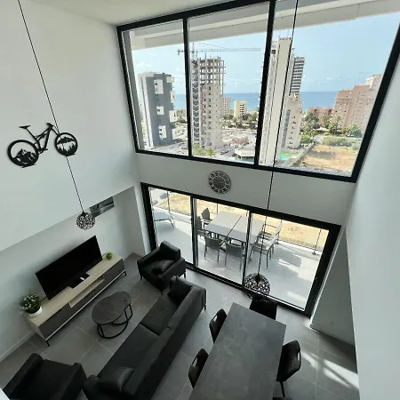 아파트 Beautiful Duplex Modern In - Inmodream *
