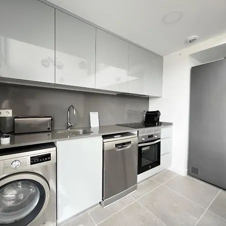 아파트 Beautiful Duplex Modern In - Inmodream *